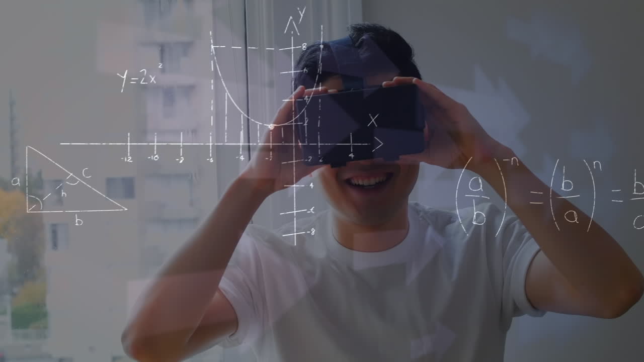 ecuaciones matemáticas flotando contra niño asiático que lleva auriculares vr en clase en la escuela