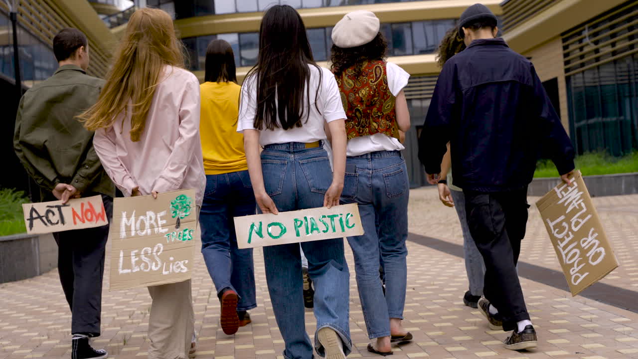 걸어다니는 사람들