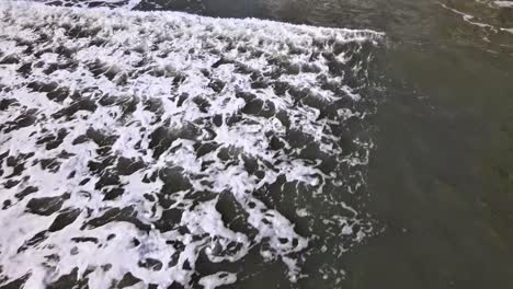 Cherry-Grove-Beach-aerial-view-of-the-waves-moving