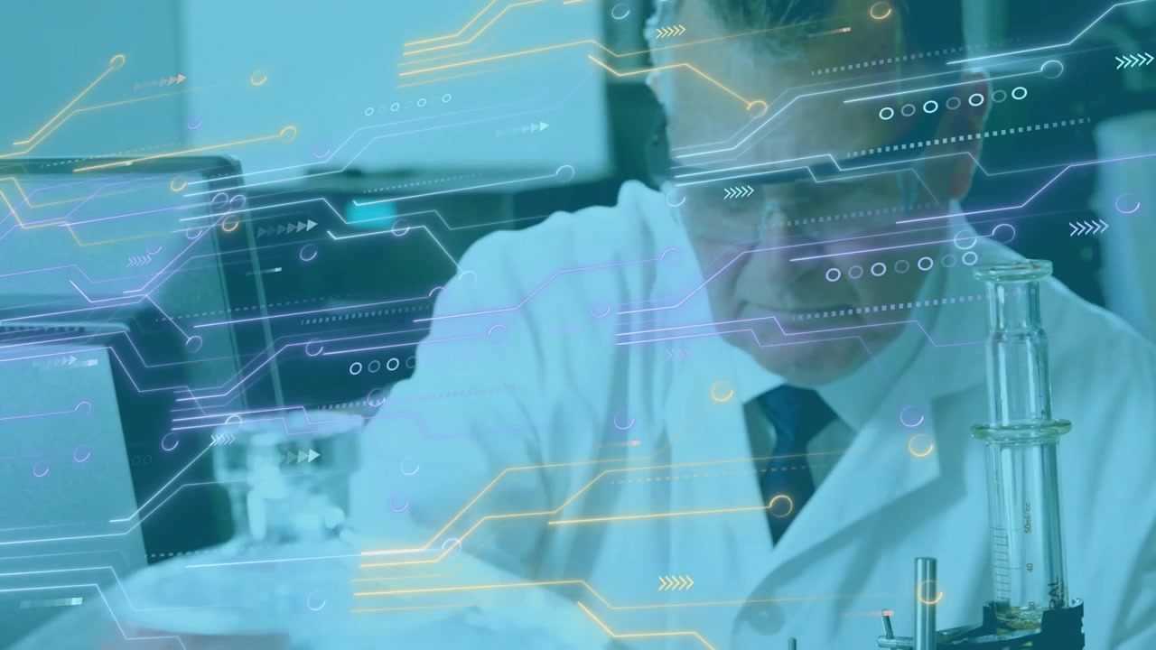 Científico experimentado asegurando una abrazadera, abriendo una válvula y dosificando líquido ámbar en el laboratorio con una superposición HUD guiando el flujo.