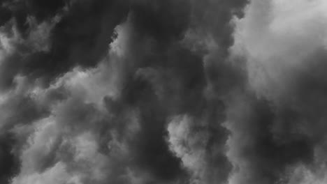 view-of-Lightning-Flashing-And-Thunder-in-dark-sky