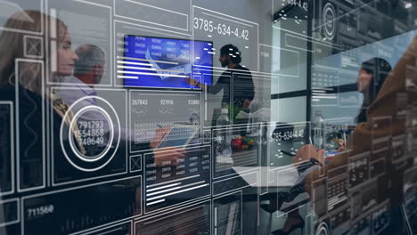 animación del procesamiento de datos sobre diversas personas de negocios en la oficina