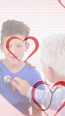 animación de corazones cayendo sobre el hombre caucásico y su hijo con el médico masculino