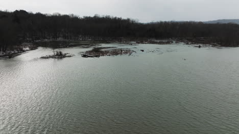 Rippled-Water-Of-Lake-Sequoyah-On-A-Gloomy-Day-In-Winter,-Arkansas,-USA---Drone-Shot