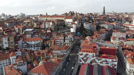 Vista-De-La-Ciudad-De-Oporto-En-Portugal---Plaza-Infante-D