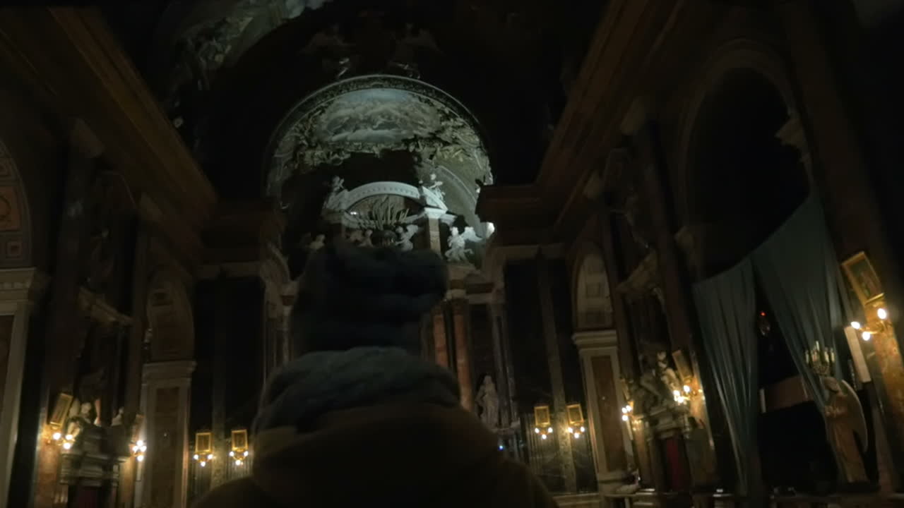 가톨릭 교회 에 들어가는 여자