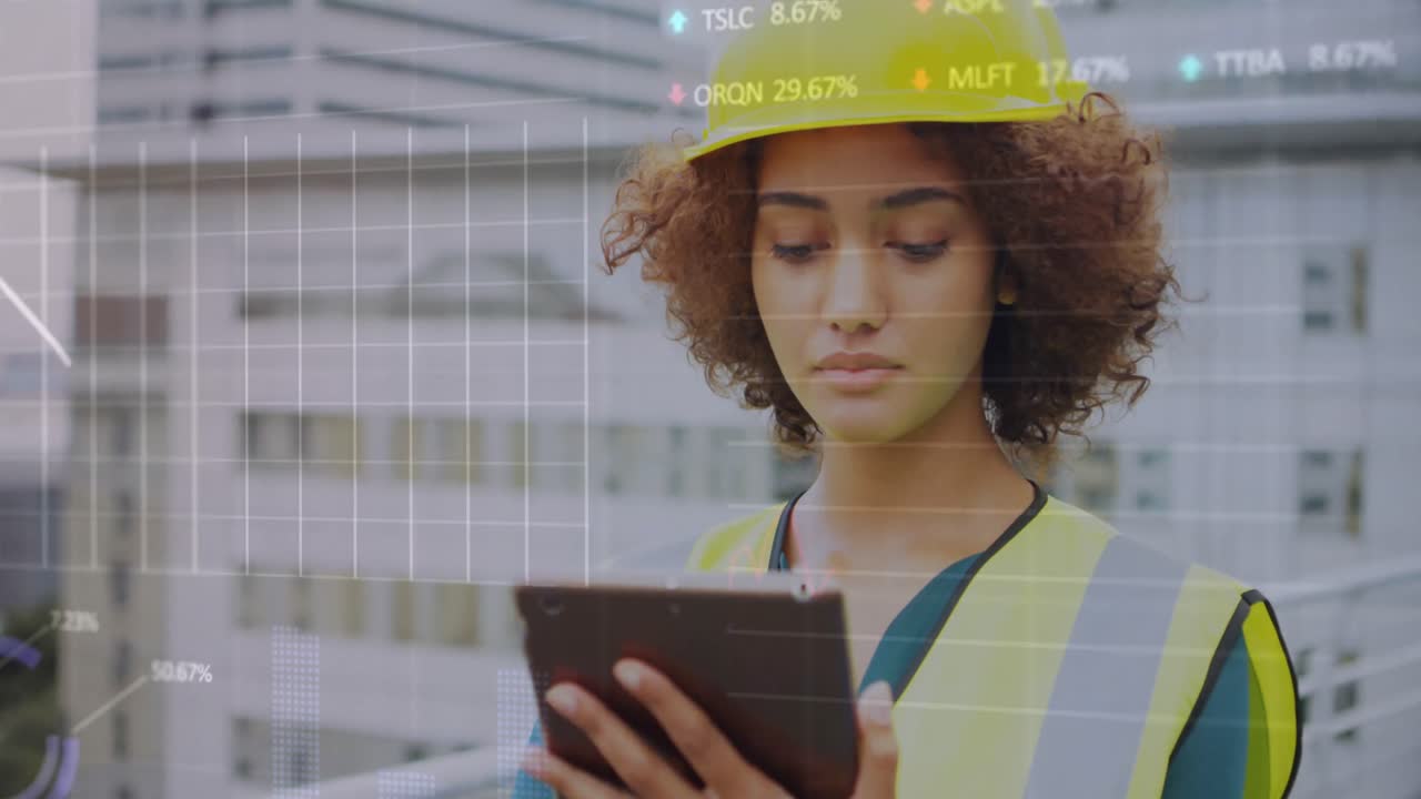 animación de procesamiento de datos sobre mujer afroamericana usando tableta