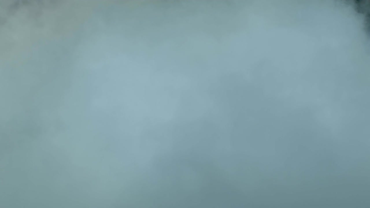 リアルなドライアイスの煙の雲