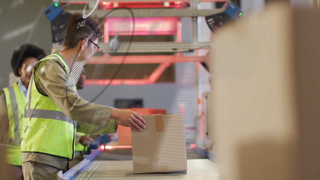 animación del procesamiento de datos financieros sobre diversas personas que trabajan en el almacén