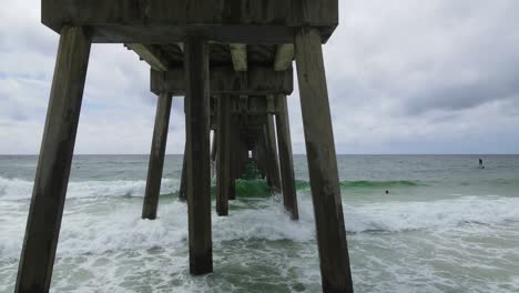 Ruhe-Vor-Dem-Sturm-Konzept---Hurrikan-Ort-An-Der-Golfküste-Von-Florida