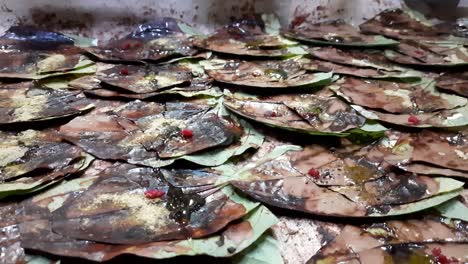 Paan-also-spelled-pan,-also-called-betel-quid,-an-Indian-after-dinner-treat-that-consists-of-a-betel-leaf