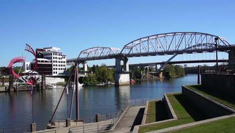 pedestrian bridge in nashville  day exterior  summer