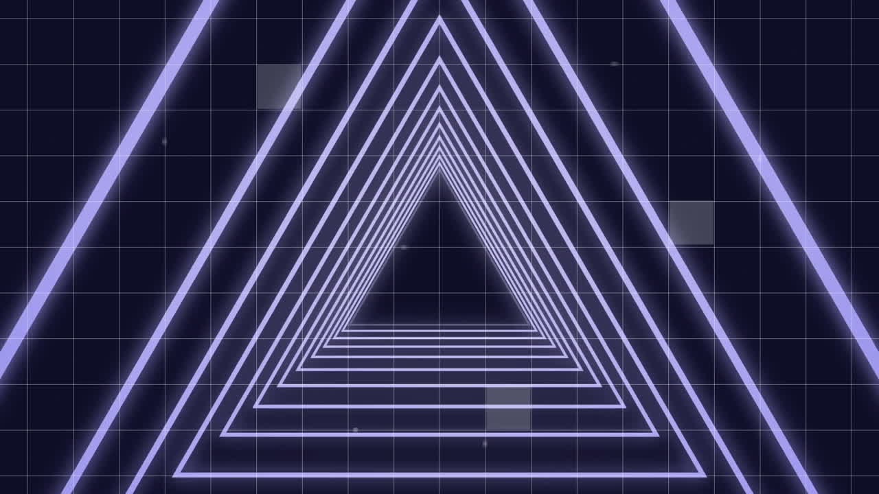 moviéndose a través de un túnel triangular