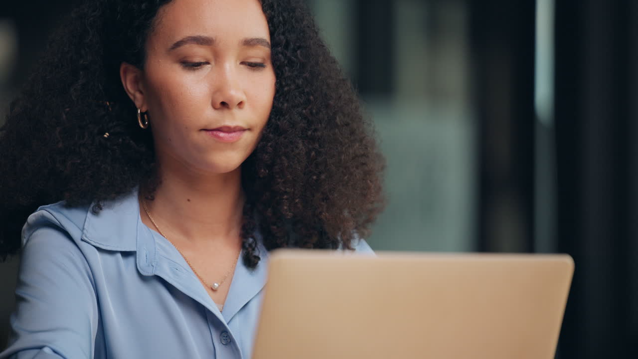 Portrait of a thoughtful woman