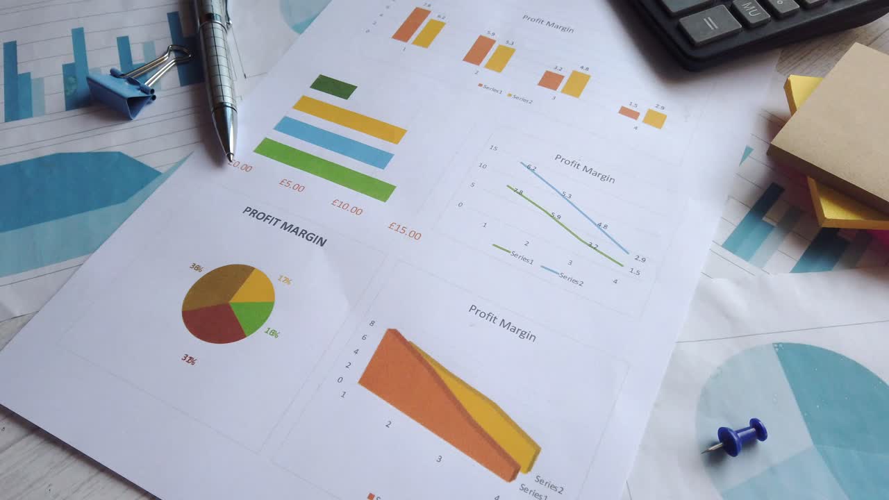 informes financieros y análisis