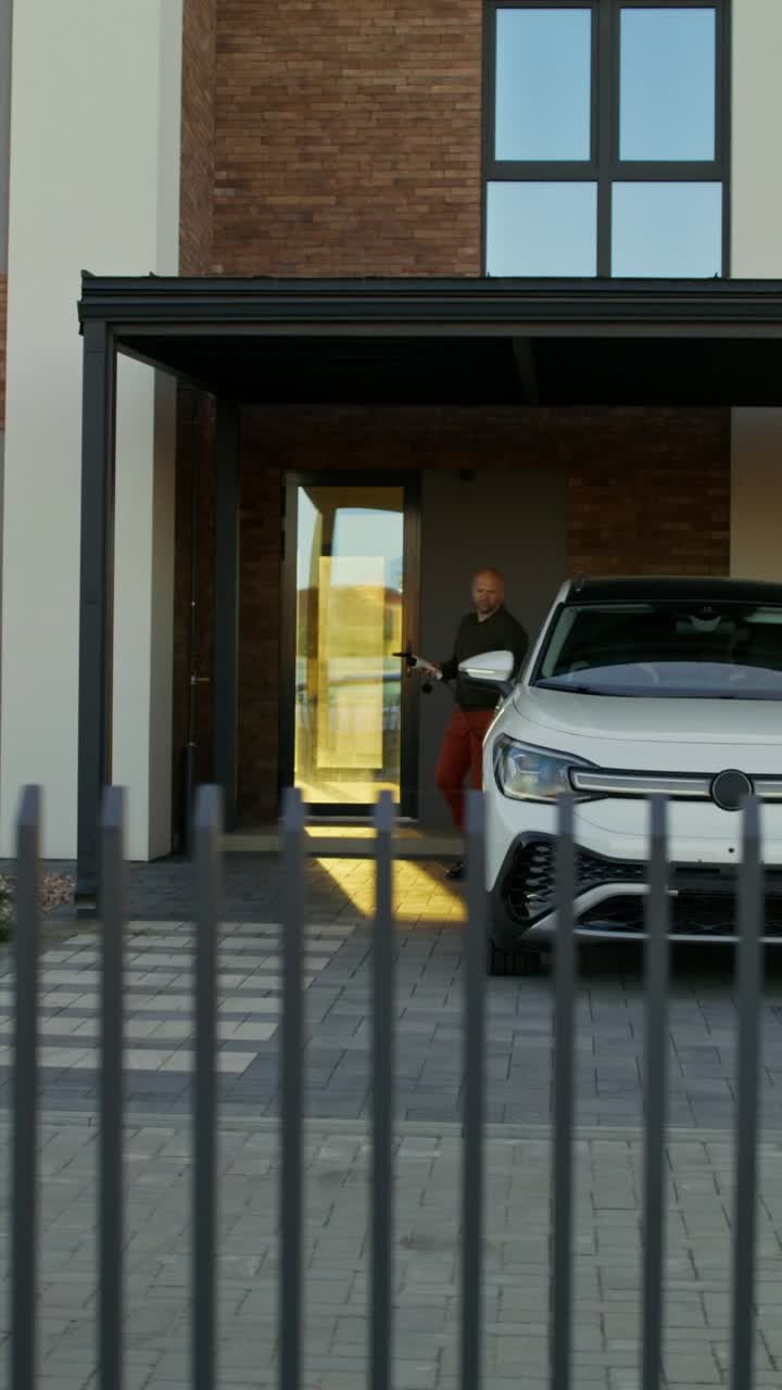 집에서 전기 자동차 충전