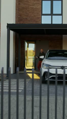 carga de automóviles eléctricos en el hogar