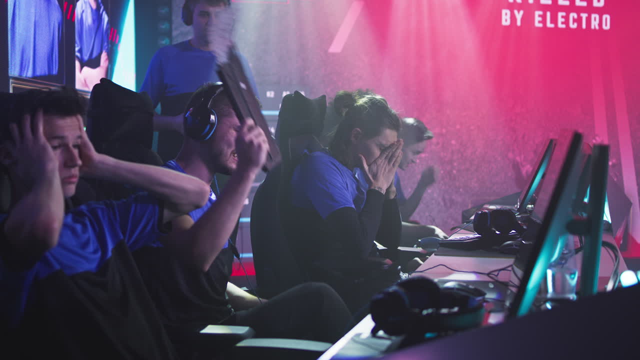 Esports team competition