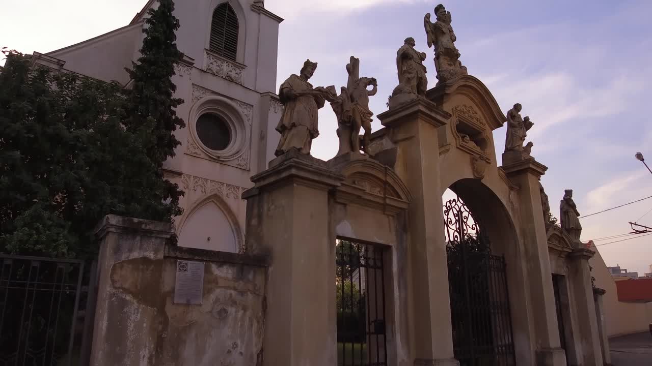 vista de la iglesia en cluj-napoca rumania
