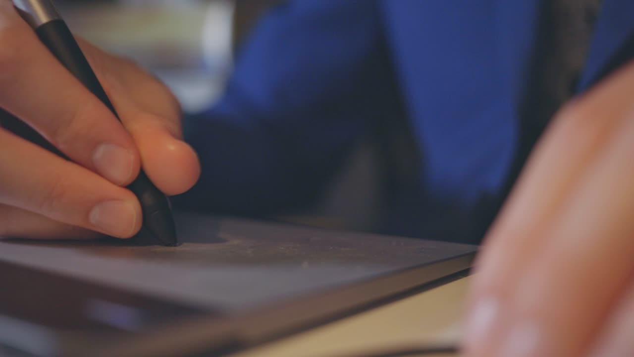 Drawing On The Graphics Tablet Using A Stylus Pen - Digital Arts - close up