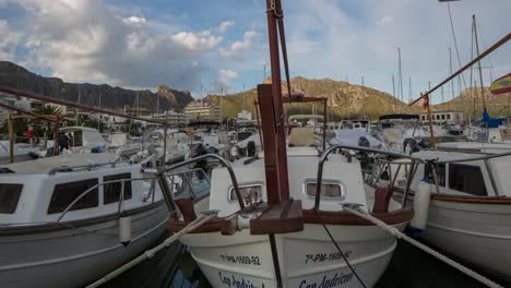 barcos de pollenca 4k 01