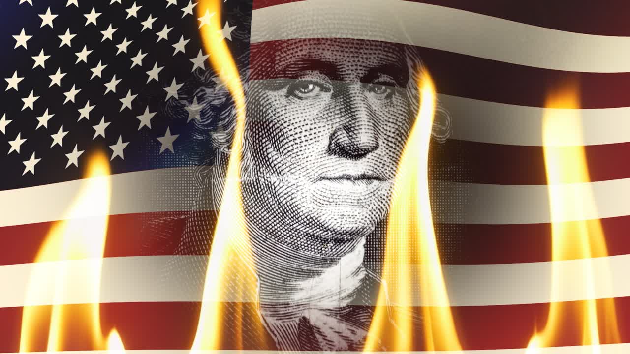 미국 발을 흔드는 배경에서 불타고 있는 100달러 지폐 위의 조지 워싱턴의 초상화, 개념적 4k 슬로모션 비디오, 금융 위기의 아이디어