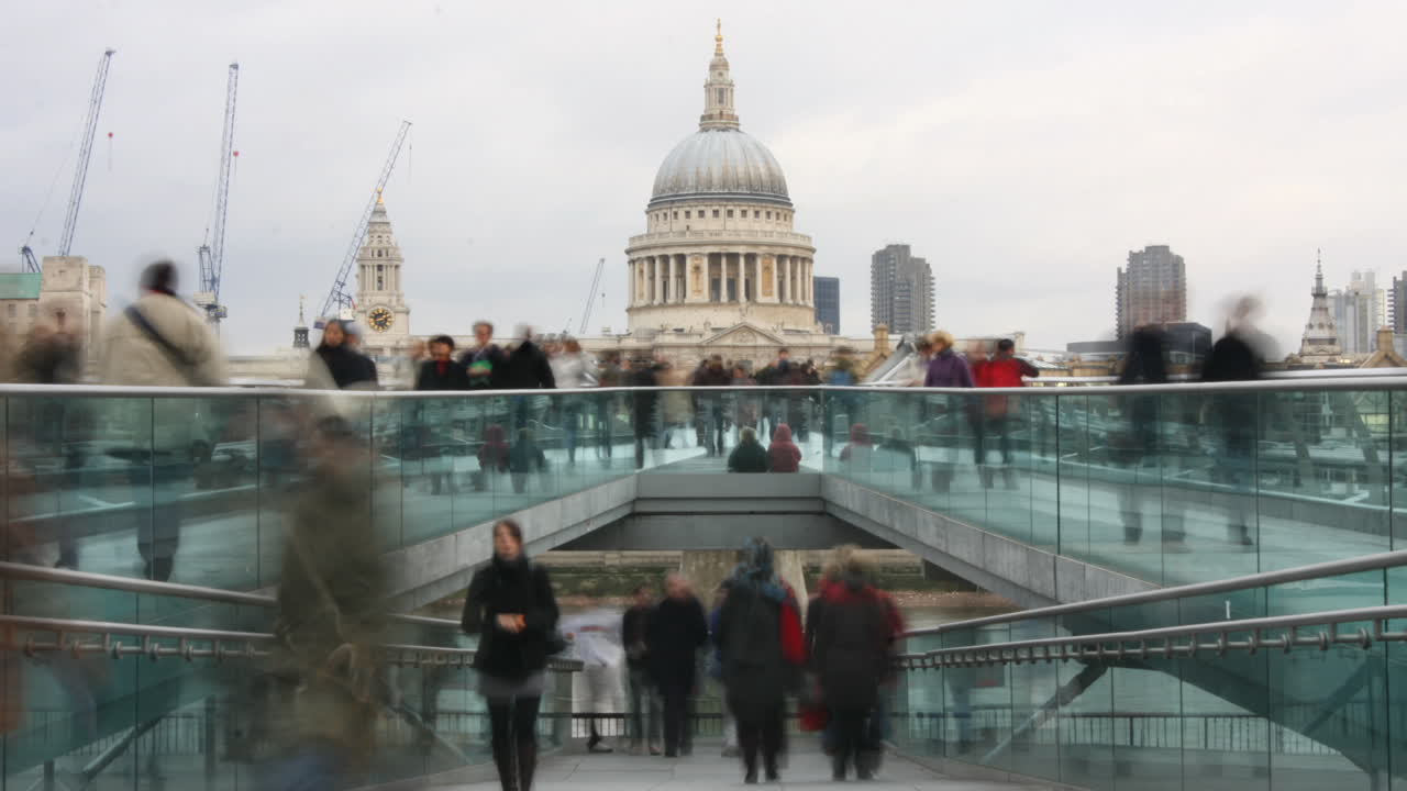 밀레니엄 브리지 04