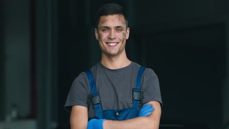 mecánico confiado