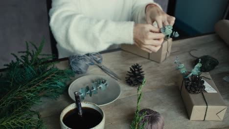 cozy christmas gift wrapping