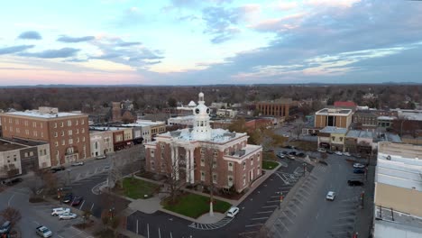 murfreesboro town square straight pullback in december 2020 sunset joy decorations