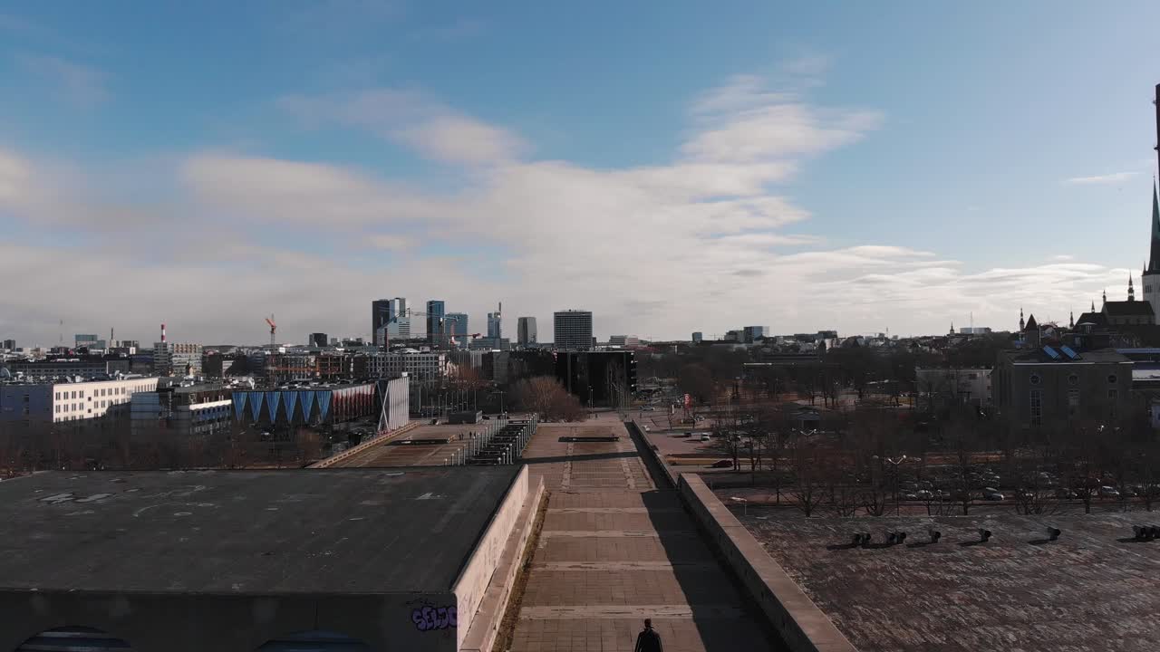 vista aérea del paisaje urbano con persona