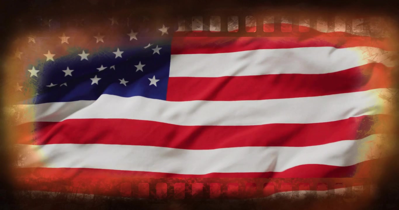 Bandiera americana che sventola da un leggero pulsare a onde massime per poi assestarsi, evocando una vignetta da pellicola cinematografica