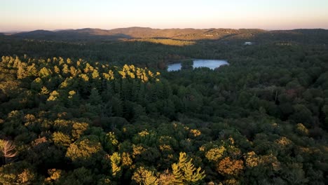 Berge-In-Der-Nähe-Von-Blowing-Rock-Nc-North-Carolina-Antenne