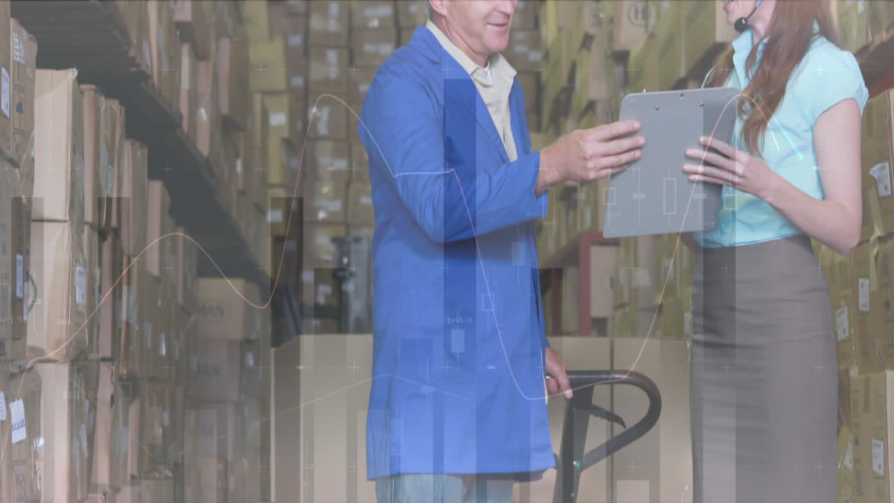 창고의 배달 남자와 여자에 대한 통계 및 금융 데이터 처리의 애니메이션