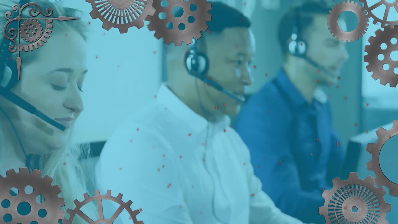 iconos de configuraciones múltiples contra el equipo de ejecutivos de atención al cliente que trabajan en la oficina