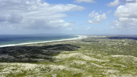 donde la tierra se une con el mar