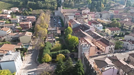 A-View-Of-The-Ancient-Walls-On-The-Historic-Center-Of-Soave,-Province-of-Verona,-Northern-Italy
