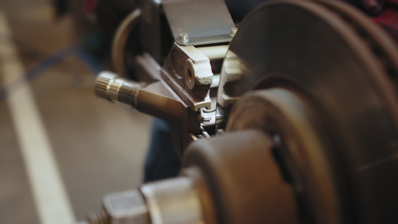 primer plano de la máquina de reparación de frenos