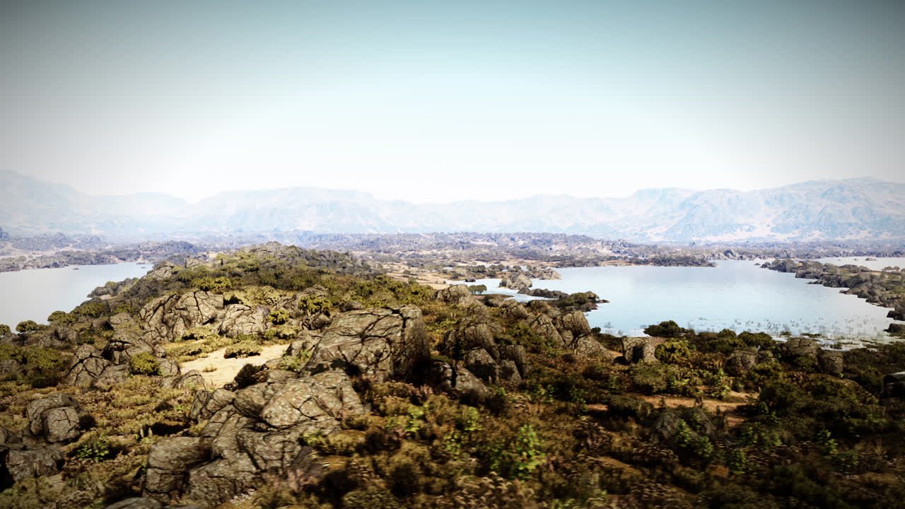 조용 한 호수 와 산맥 의 공중 풍경