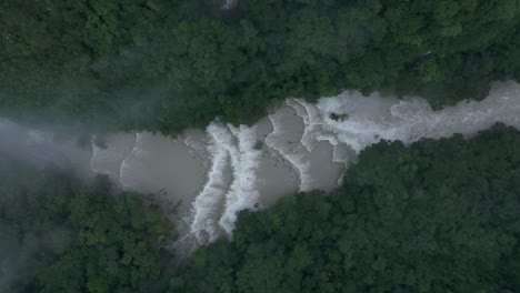 Toma-Cenital-De-La-Famosa-Cascada-Semuc-Champey-En-Guatemala,-Aérea