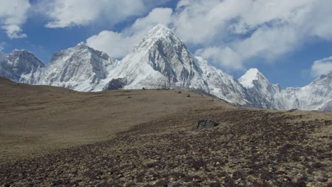 everest base camp trek to nepal ebc 5364 meters