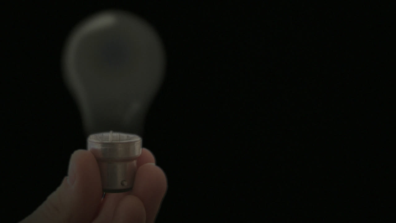 전구  ⁇ 박이는 것