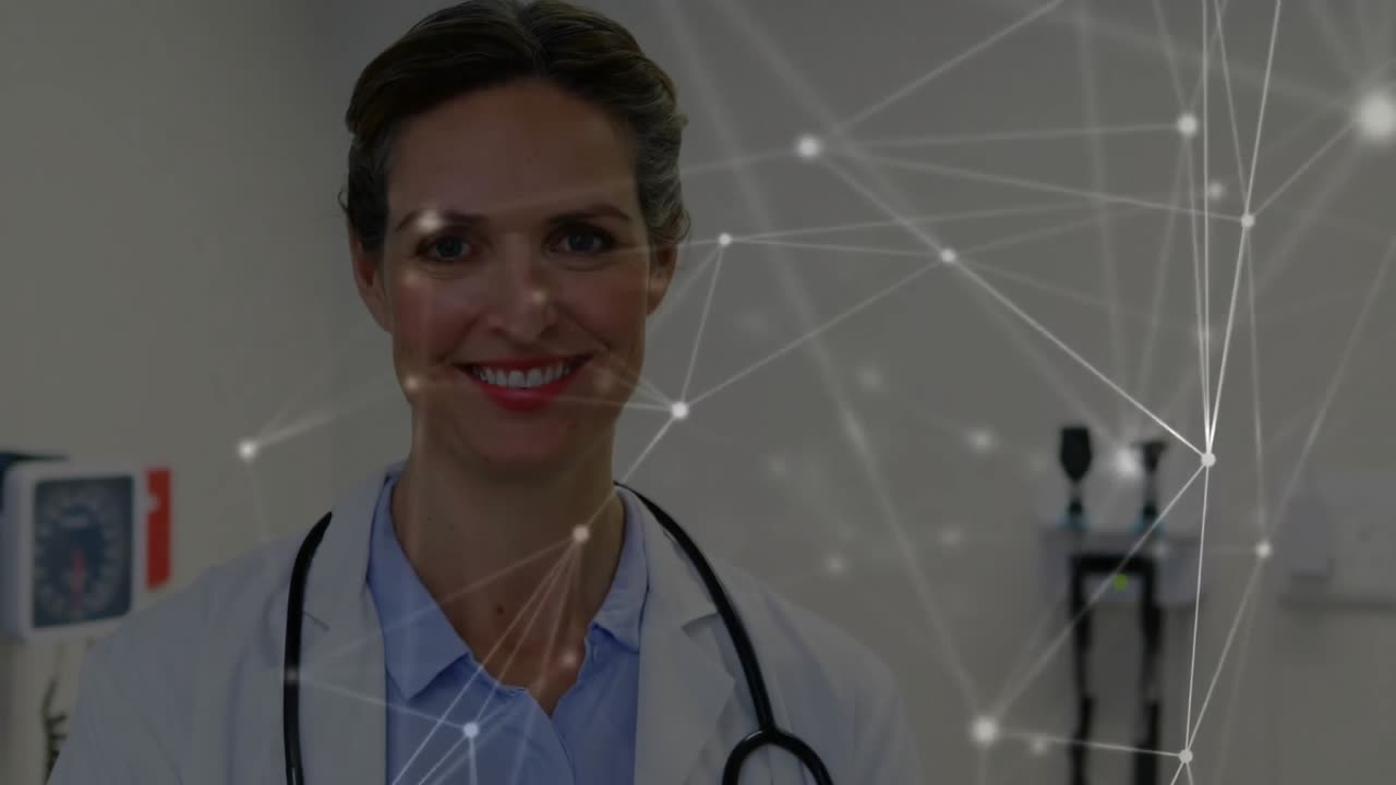 Animação de rede de comunicação sobre o retrato de uma médica caucasiana feliz