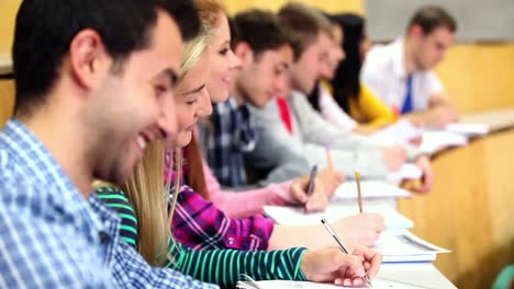 Row-of-students-listening-in-a-lecture-hall