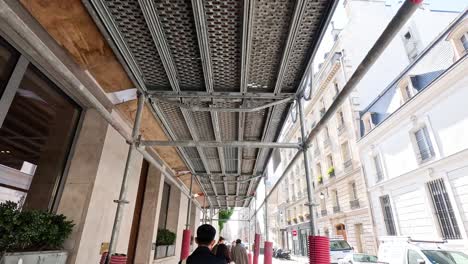 scaffolding setup on a parisian street