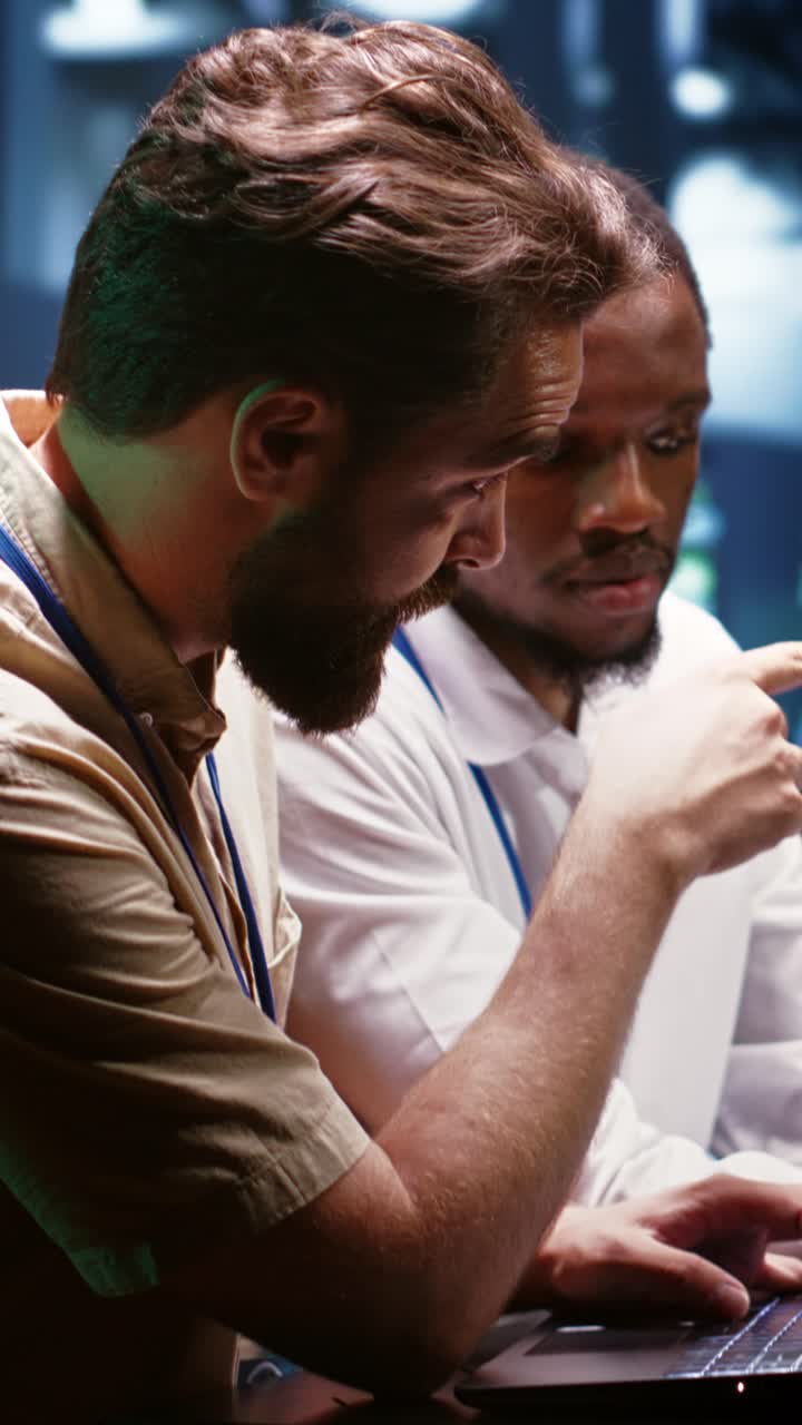 Vertical video Administrators running server analysis