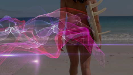 animación de formas sobre mujer caucásica con tabla de surf en la playa