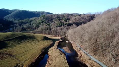 Aerial-over-the-Watauga-river-in-Watauga-County-nc,-north-carolina-near-boone-and-blowing-rock-nc,-north-carolina