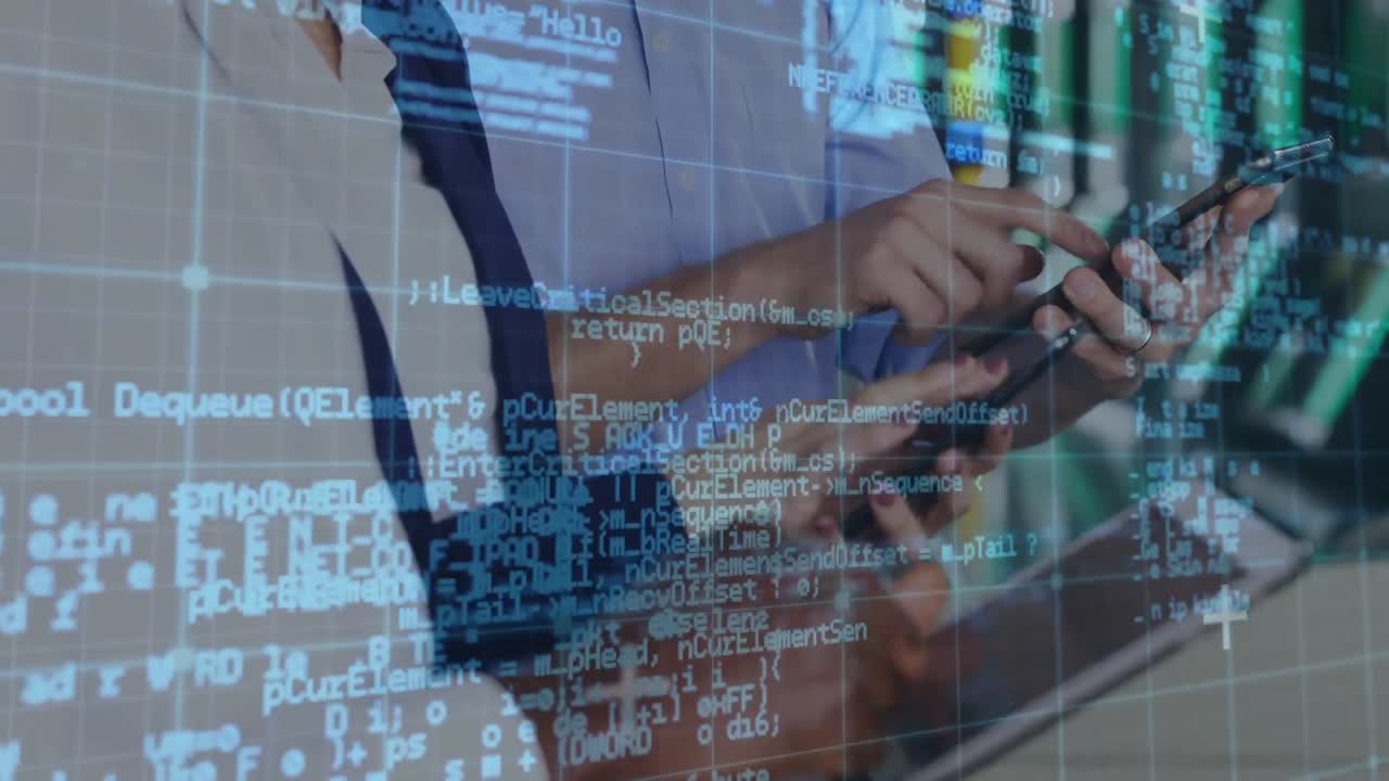 procesamiento de datos a través de líneas de red contra colegas de oficina que utilizan dispositivos electrónicos