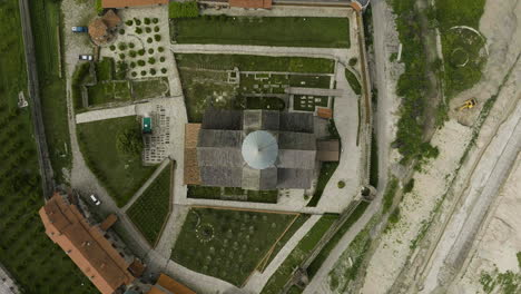 Alaverdi-orthodox-monastery-cathedral-nave-and-courtyard-in-Georgia